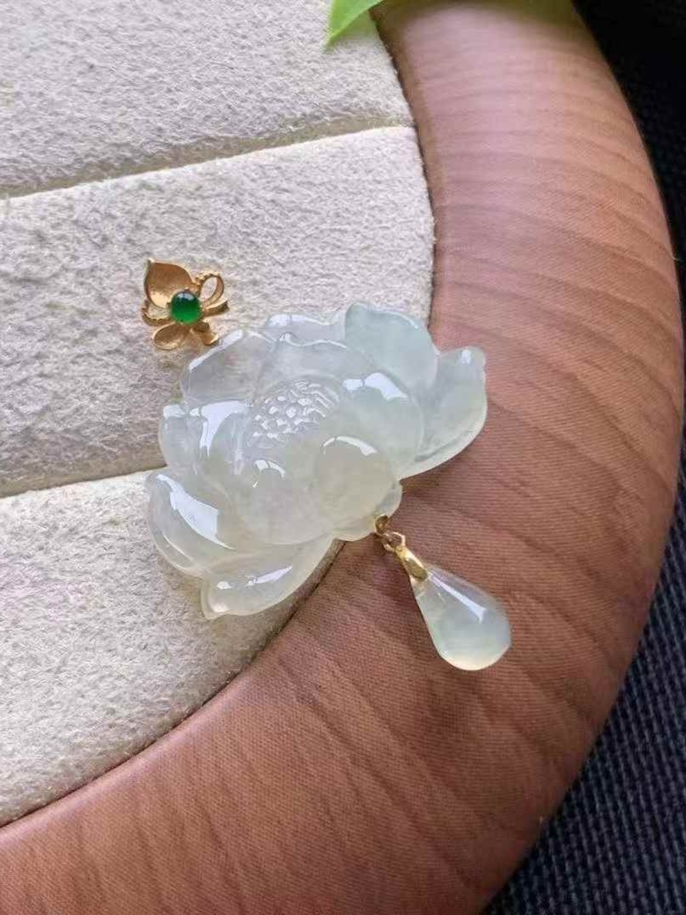 18k Gold Bail,Yellow Jade Lotus Small Pendant Necklace with Teardrop Accent